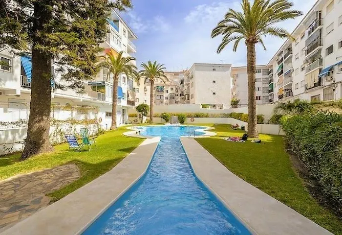 Apartmán 1 Bedroom Penthouse With Pool Access, Centre *