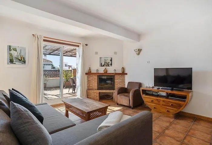 1 Bedroom Penthouse With Pool Access, Centre Apartmán Nerja
