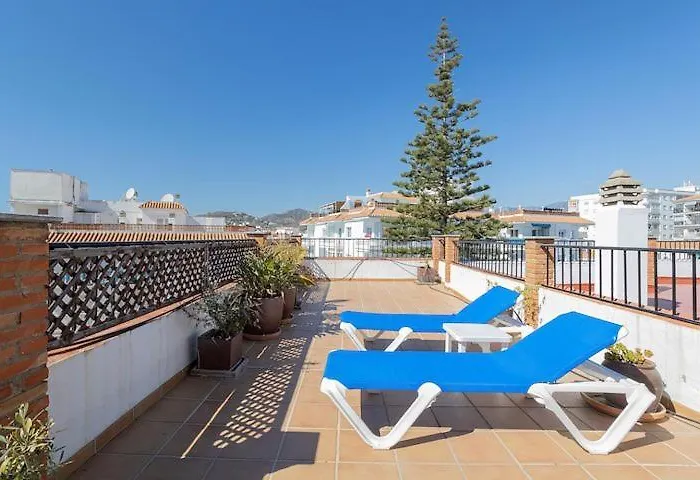 1 Bedroom Penthouse With Pool Access, Centre Apartmán Nerja