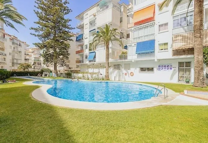 Apartmán 1 Bedroom Penthouse With Pool Access, Centre Nerja